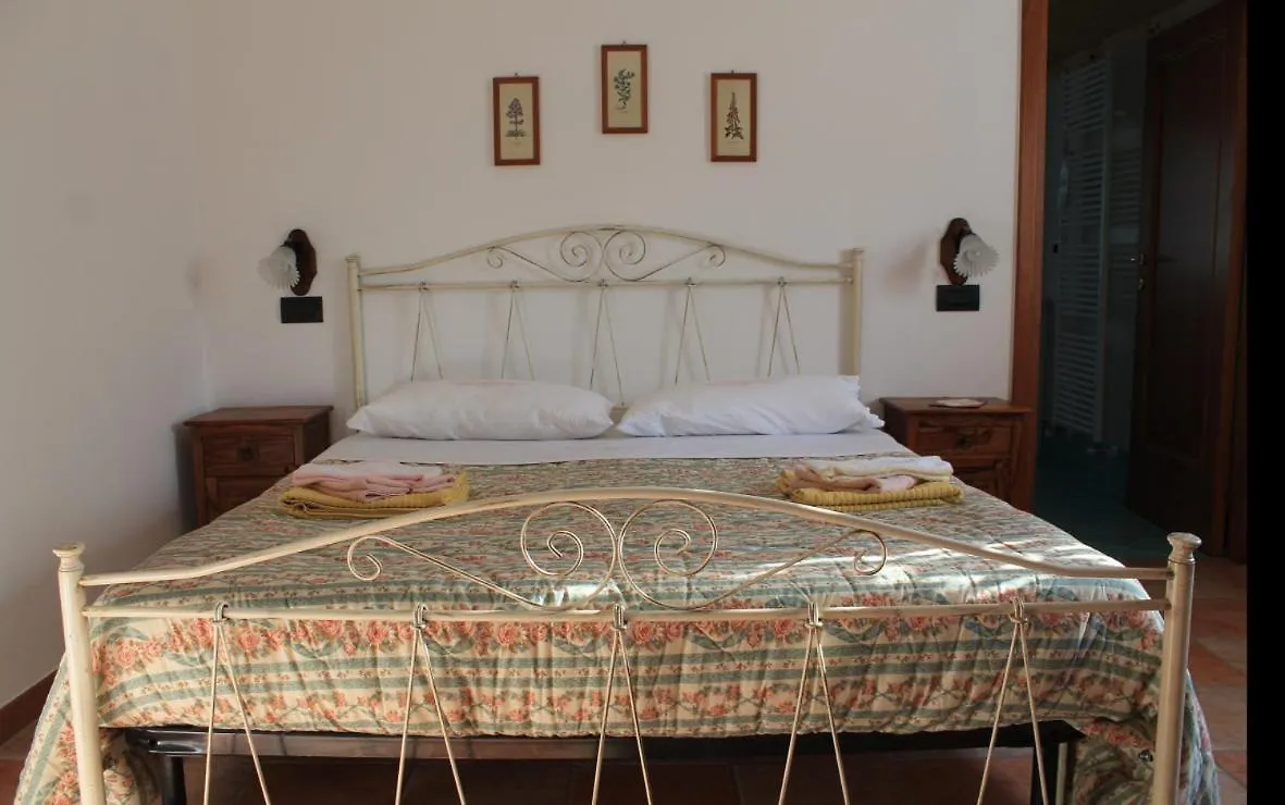 Madamadore Hotel Deiva Marina 2*,
